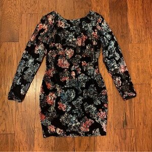 Dress The Population Long Sleeve Velvet Sequin Dress | Size M